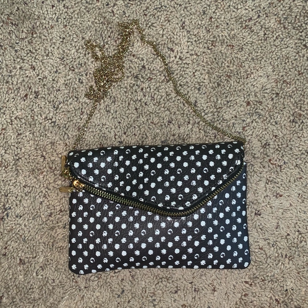 Shoulder Purse Black and Gold